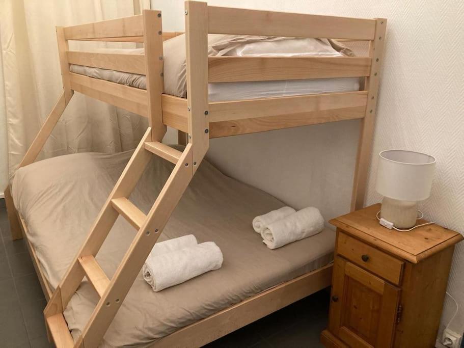 Spacieux T4 Avec Cours Privee Apartment Marseille